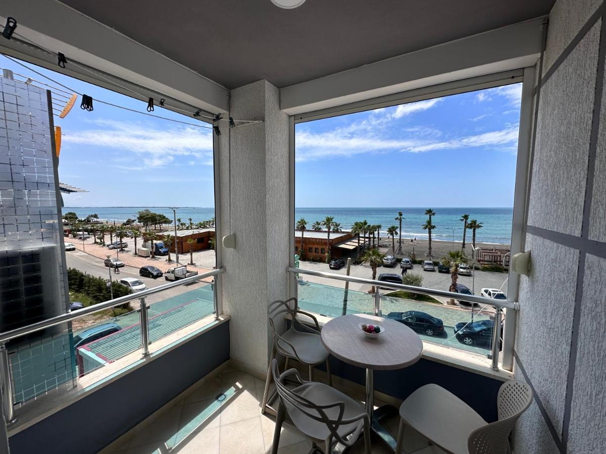 Sea View *
